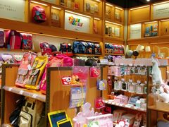 -百新书局(尚悦湾店)