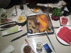 海底捞火锅店(海宁路店)-海底捞火锅(海宁路店)