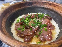 腊肠腊肉煲仔饭-红星光发煲仔饭(大石街店)