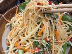 -阿山卓·野生菌火锅·纳西火塘烤肉