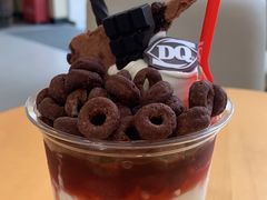 草莓扑扑满-DQ·蛋糕·冰淇淋(富华里店)