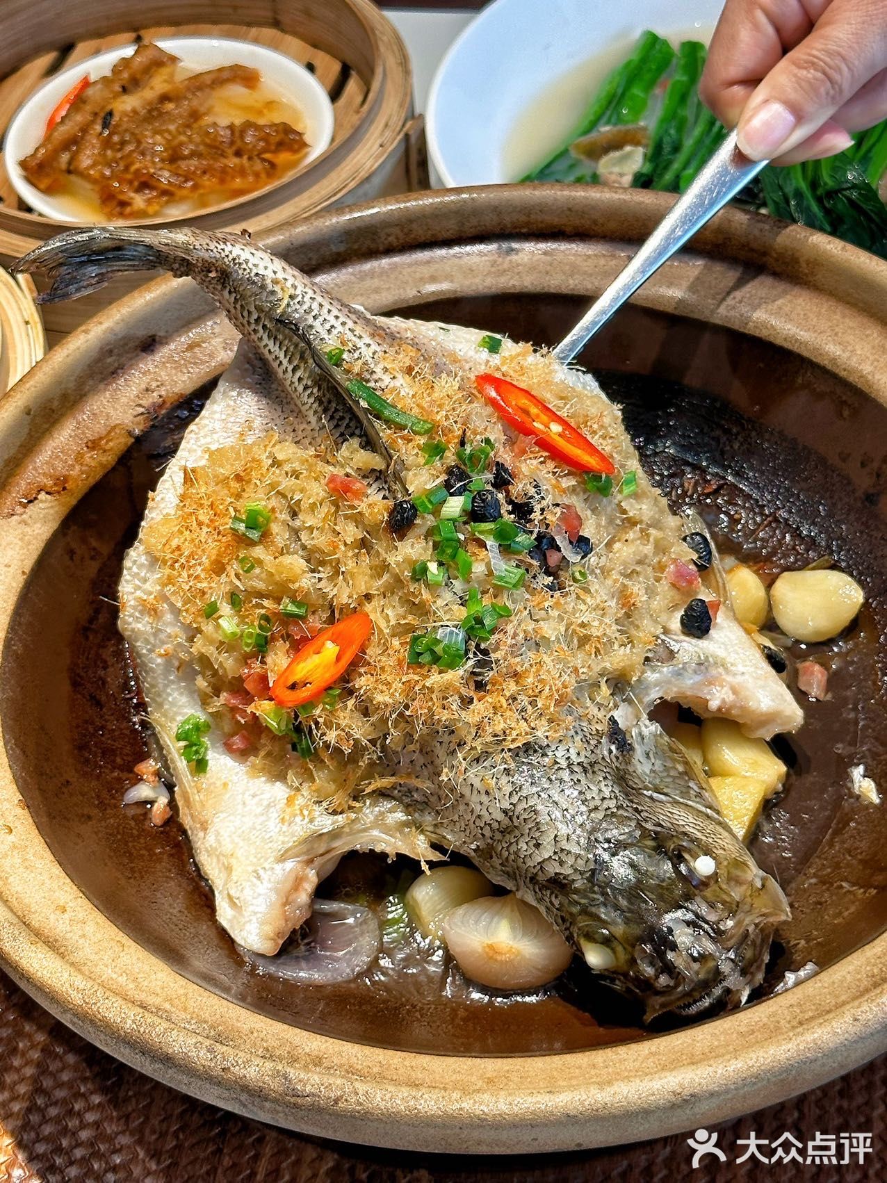 听我的，越隐蔽的馆子越好吃越便宜！