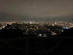 -鬼笑石后山停车场