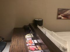 -上海滴水湖皇冠假日酒店