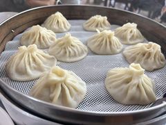 传统灌汤包子-邢家锅贴老店·非遗·开封菜(金明广场店)