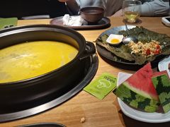 -一朵菌·野生菌探索家火锅(南亚店)
