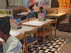 -菲滋意式餐厅(临海银泰店)