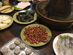 -东镇老火锅(长春路首店)