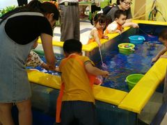 -天虹购物中心(石路店)