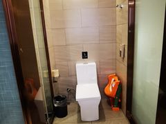 -麗枫酒店(广州番禺汉溪大石地铁站店)