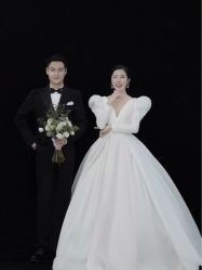 -上花轿婚纱摄影