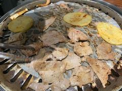 -悟能八戒烤肉自助(秦隆步行街店)