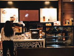 -麦当劳(汉口火车站候车室店)