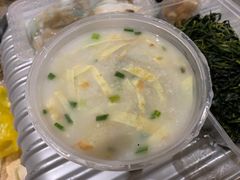 艇仔粥-银记肠粉店(市二宫店)