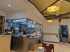 -品香菜馆(旗峰路中侨大厦店)