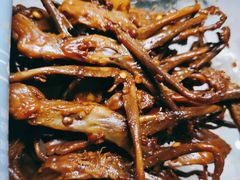 -周黑鸭(合肥滨湖区庐州大道悦方购物中心店)