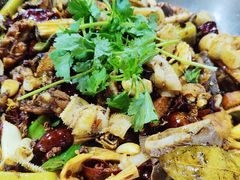 -龙顺园麻辣香锅(机场店)