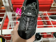 -唯品会(北京国瑞城店)