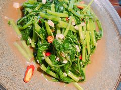 泰式炒空心菜-Local泰莲庭(虹鳟鱼店)