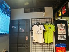-京狮炙燥·精酿烧烤(首经贸店)
