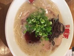 豚王拉面-新城市广场