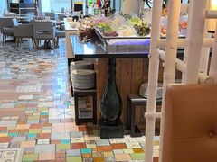 -松咖啡自助餐厅·松北香格里拉