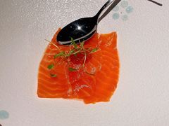 三文鱼温泉蛋配鱼子-Solo(衡山路店)