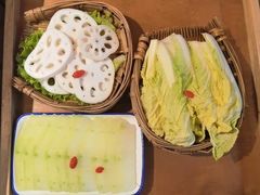 -贤合庄卤味火锅(时代广场店)