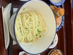 -百年老字号·观振兴蟹黄面·三虾面·苏式面(观前街富仁坊巷店)