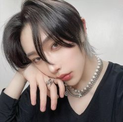 -罗亚帝造型