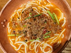 -云海肴·汽锅鸡·云南菜(天山百盛优客店)