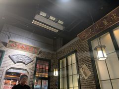 -东口码头·烧鸽子·鱼头泡饼·地方菜(金鹰悦城店)