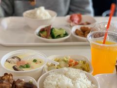 -浦东图书馆读者餐厅
