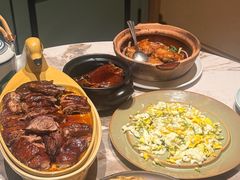 -八府香鸭·啫啫煲(华山路店)