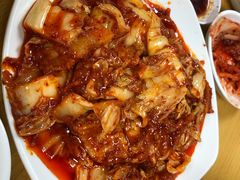 辣白菜炒五花肉-屋里家延边朝鲜族冷面(南园店)