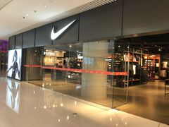 -耐克(恒隆广场店)