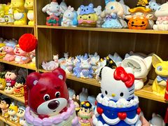 -郑在DIY·潮玩银饰绘画手作(中央大道旗舰店)