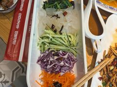 -小三峡食府(西五路店)