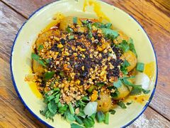 -拈签一笑黄牛肉辣卤串串