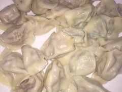 -周家大连水饺(美专校街店)