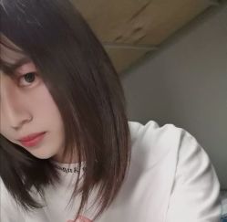 -时尚殿堂明星门店