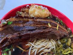 -小龙大肉面馆