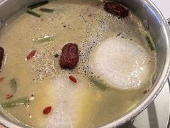 -呷哺呷哺 黄金牧场 (新中关购物中心店)