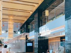 -上海龙之梦万丽酒店