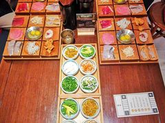 -银米·云南传统过桥米线(双廊黑金冠店)