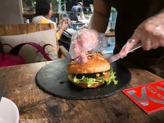 -HIGH FIVE哈福手工汉堡(桂林路店)