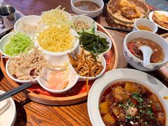 -包整·丝娃娃(一览甲秀楼风景店)