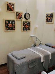 -芳朵美容养生SPA