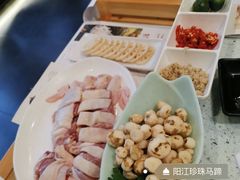 -烹然四季椰子鸡火锅(团结湖总店)