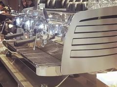 -星巴克臻选(济南恒隆店)